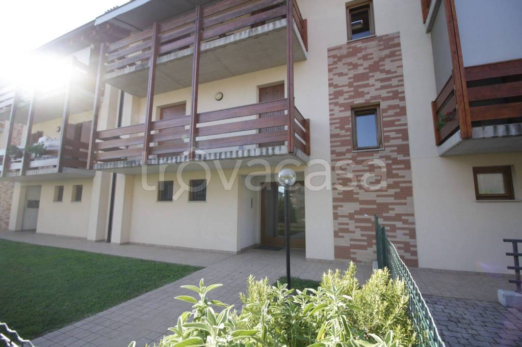 appartamento in affitto a Martignacco in zona Torreano