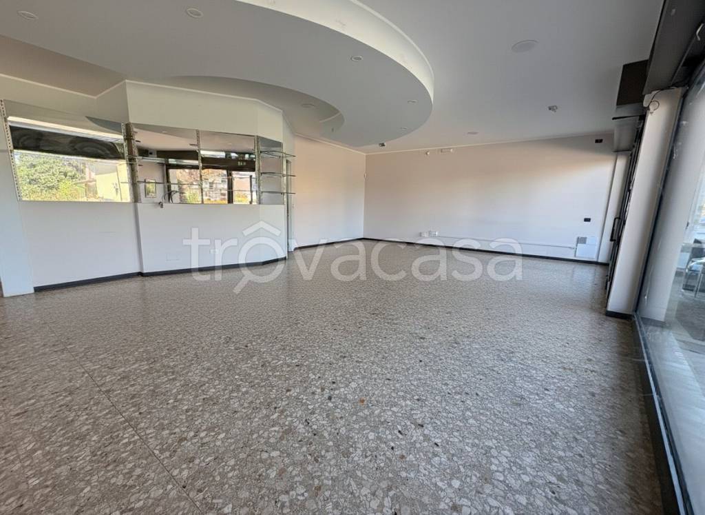 negozio in affitto a Martignacco