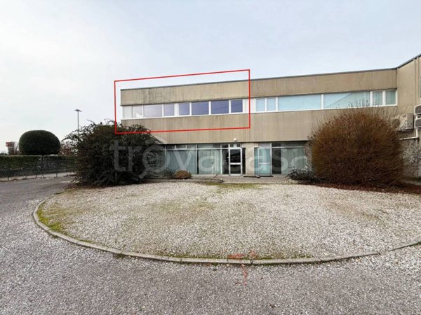 ufficio in affitto a Pradamano