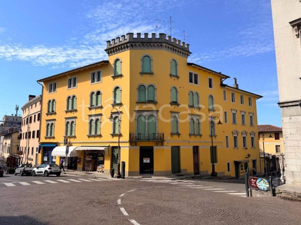 negozio in affitto a San Daniele del Friuli in zona Aonedis