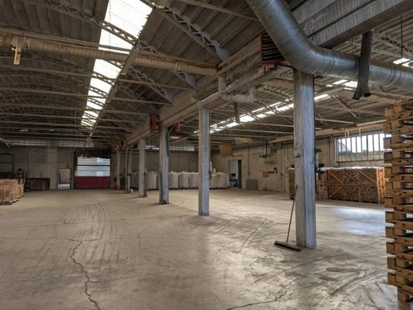 locale commerciale in affitto a San Giovanni al Natisone