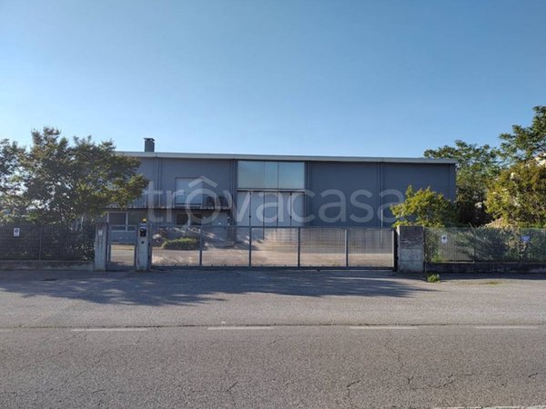 locale commerciale in affitto a Tavagnacco in zona Feletto Umberto
