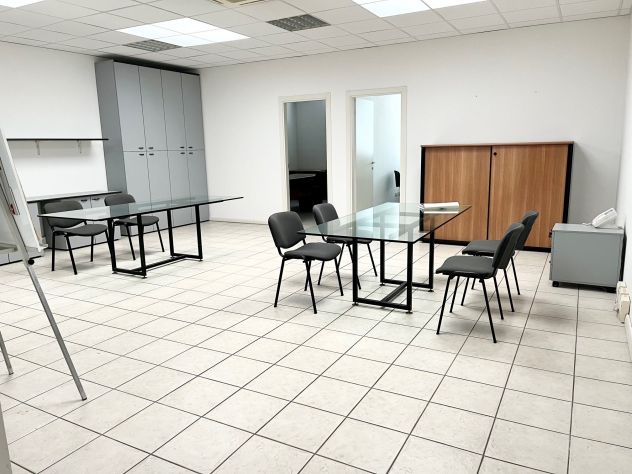 ufficio in affitto a Tavagnacco in zona Feletto Umberto