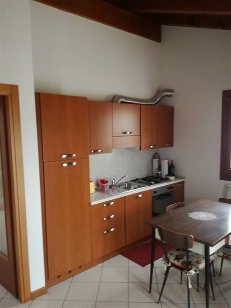 appartamento in affitto a Tavagnacco in zona Colugna