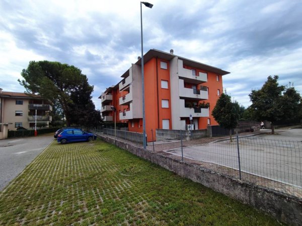 appartamento in affitto a Tavagnacco in zona Feletto Umberto