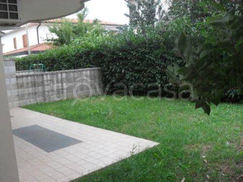 casa indipendente in affitto a Tavagnacco in zona Feletto Umberto