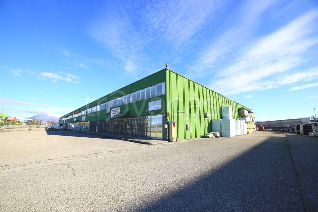 ufficio in affitto a Tavagnacco in zona Feletto Umberto