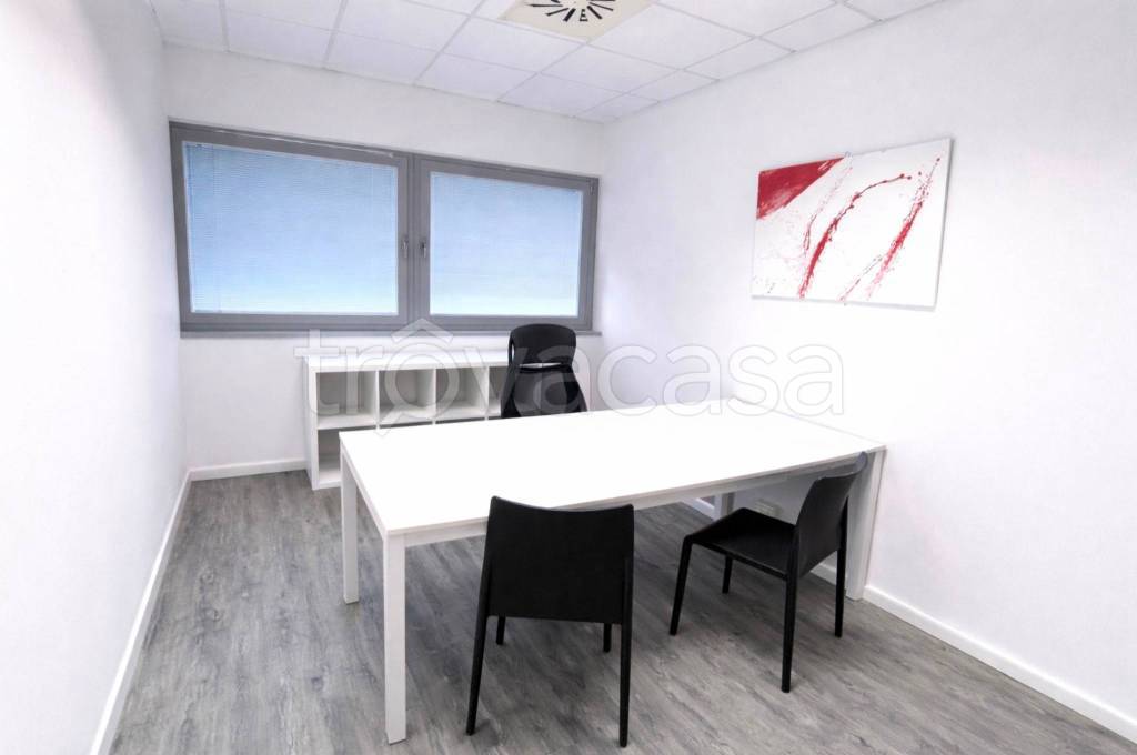 ufficio in affitto a Tavagnacco in zona Feletto Umberto