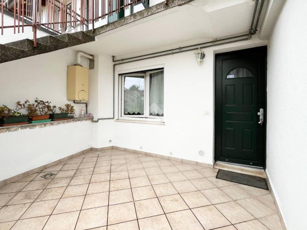 appartamento in affitto a Tavagnacco in zona Colugna