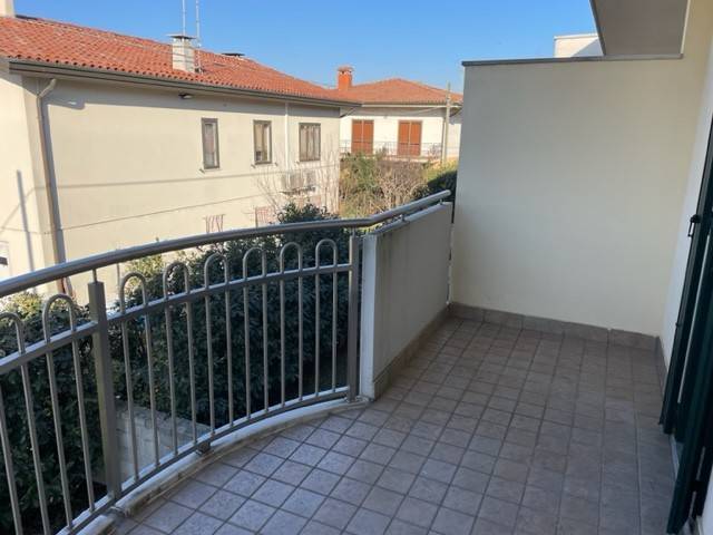 casa indipendente in affitto a Tavagnacco in zona Feletto Umberto