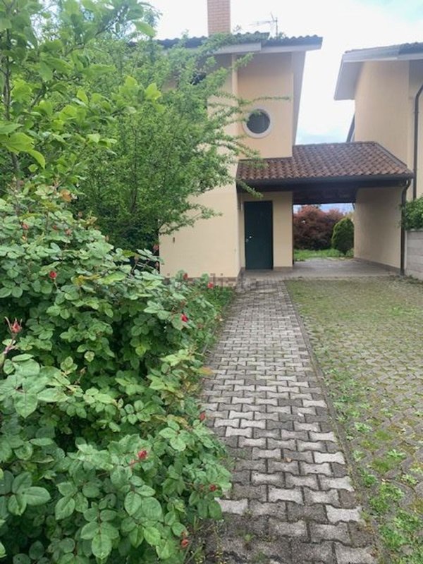 casa indipendente in affitto a Tavagnacco in zona Cavalicco