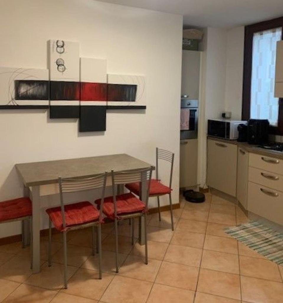 appartamento in affitto a Tavagnacco in zona Colugna