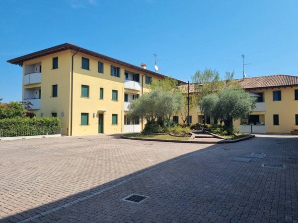 appartamento in affitto a Tavagnacco in zona Feletto Umberto