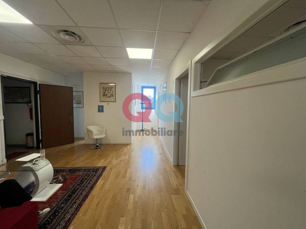 ufficio in affitto a Tavagnacco in zona Feletto Umberto