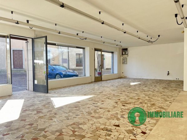 negozio in affitto a Tricesimo