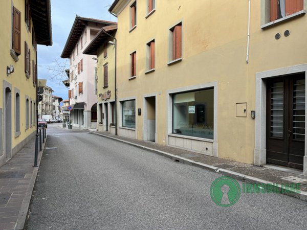 negozio in affitto a Tricesimo