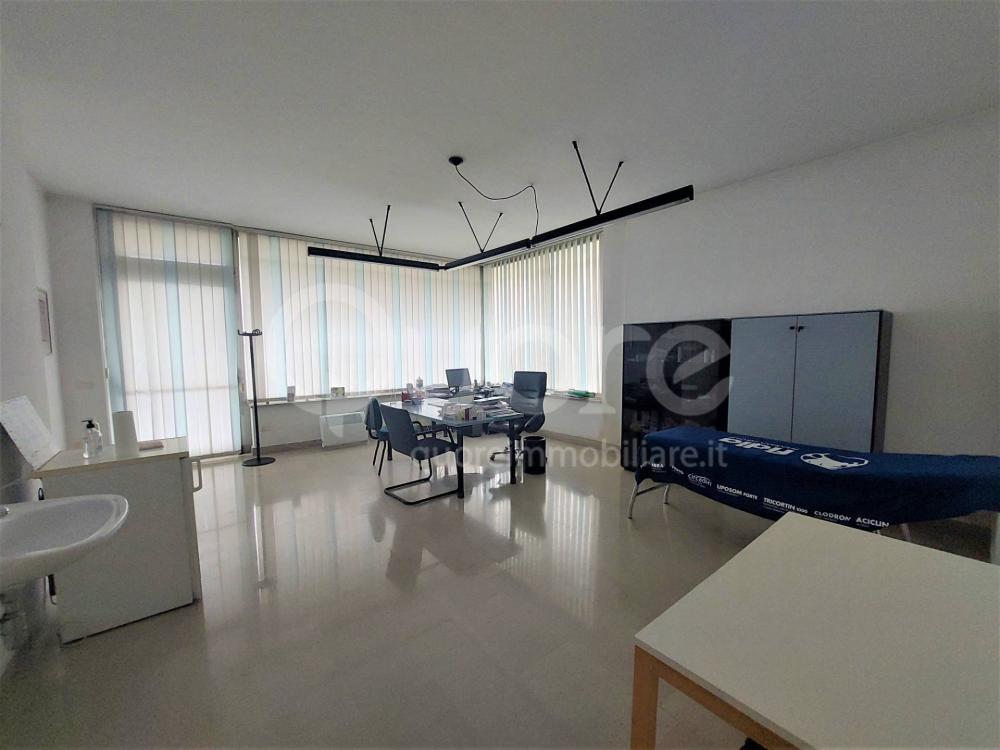 ufficio in affitto ad Udine in zona Cussignacco