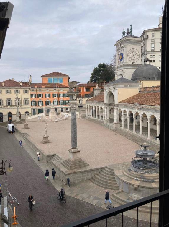 appartamento in affitto ad Udine in zona Centro Storico