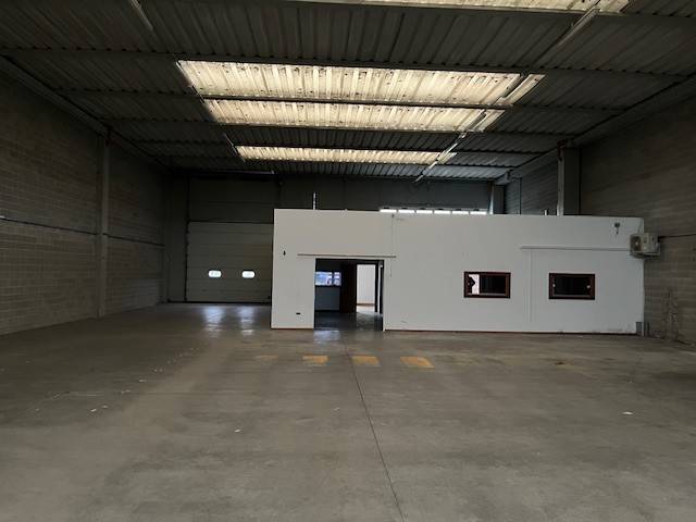 locale commerciale in affitto ad Udine