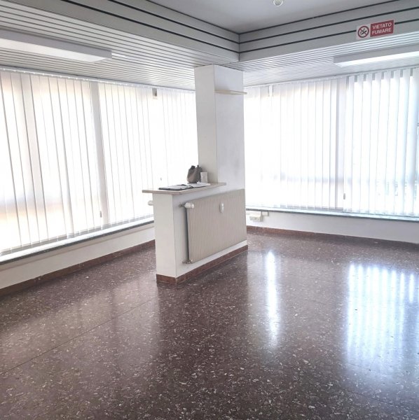 ufficio in affitto ad Udine in zona Baldasseria