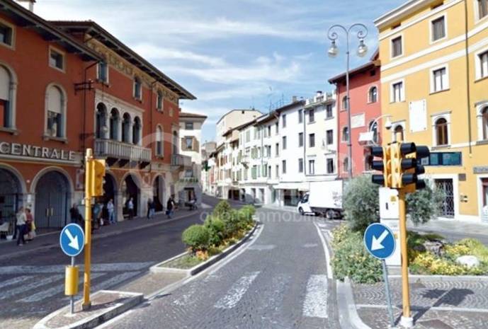 negozio in affitto ad Udine in zona Centro Storico