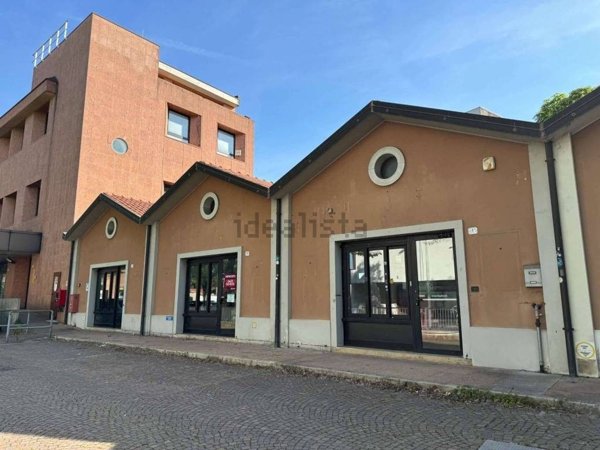 negozio in affitto ad Udine