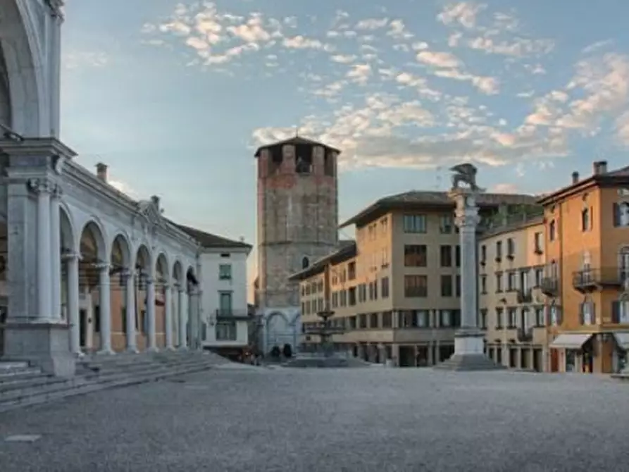 negozio in affitto ad Udine in zona Centro Storico
