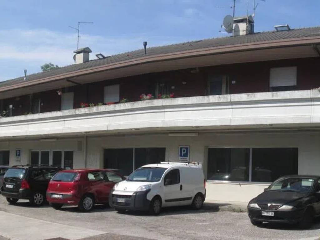 negozio in vendita ad Udine