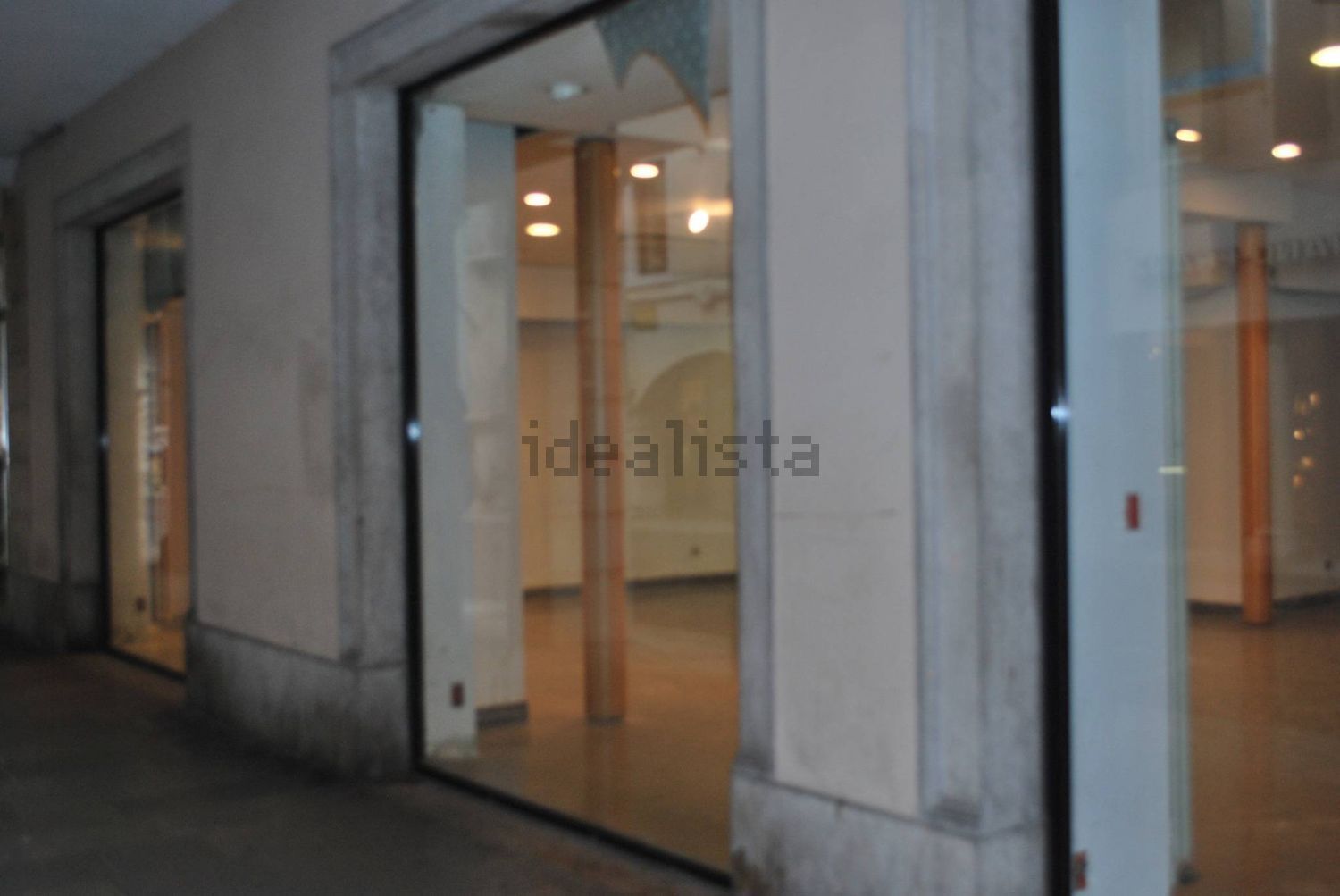 locale commerciale in affitto ad Udine