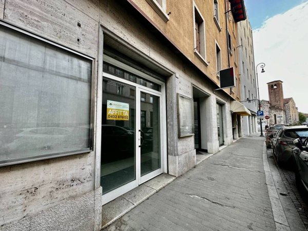 negozio in affitto ad Udine