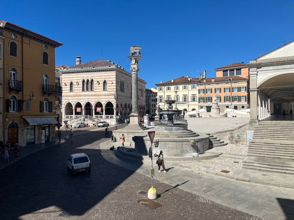 ufficio in affitto ad Udine