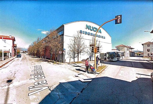 capannone in affitto ad Udine in zona Vât