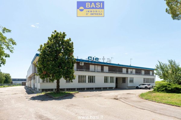 capannone in affitto ad Udine