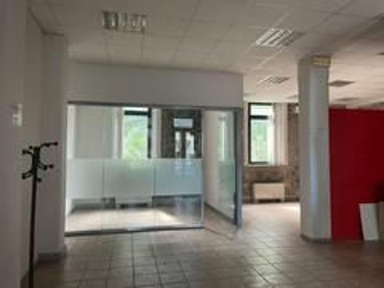 locale commerciale in affitto ad Udine