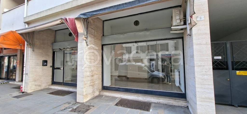 negozio in affitto ad Udine in zona Rizzi