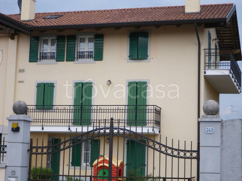 appartamento in affitto ad Udine in zona Beivars