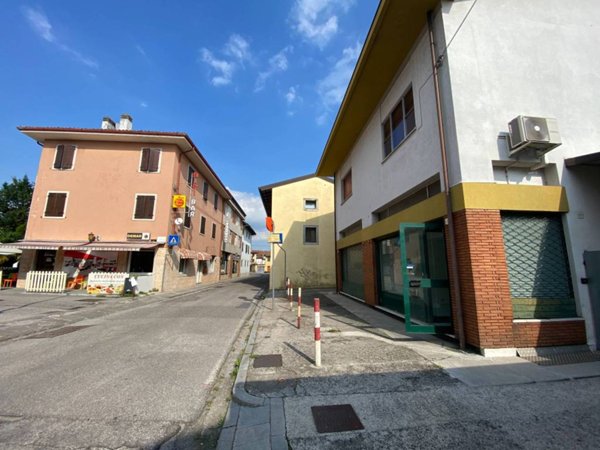 negozio in affitto ad Udine