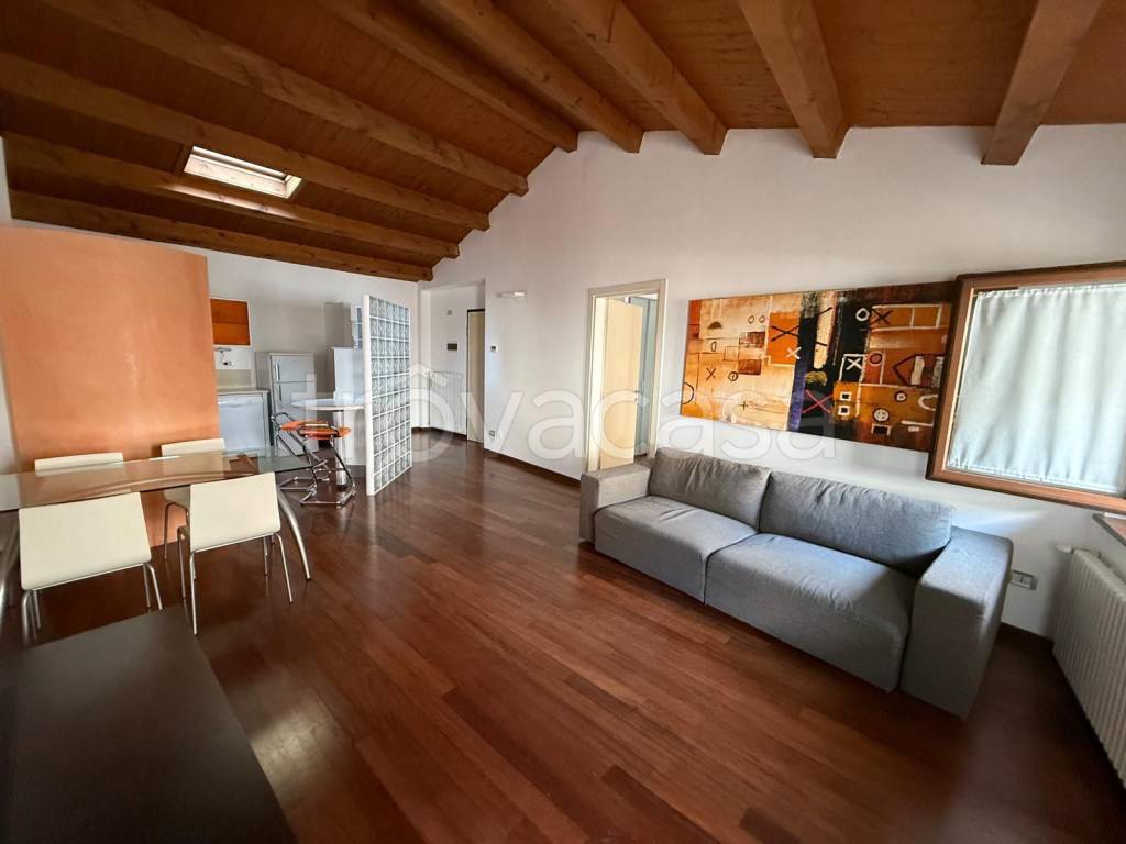 appartamento in affitto ad Udine in zona Centro Storico