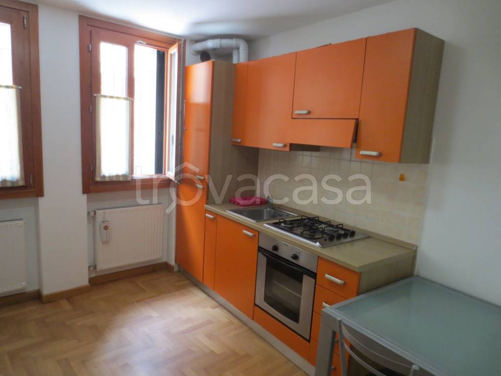 appartamento in affitto ad Udine in zona Centro Storico