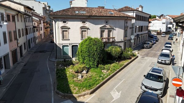 ufficio in affitto ad Udine in zona Centro Storico