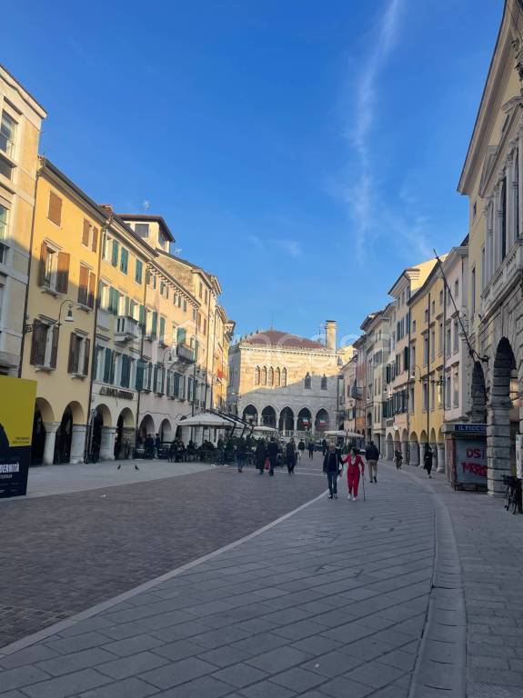 negozio in affitto ad Udine in zona Centro Storico