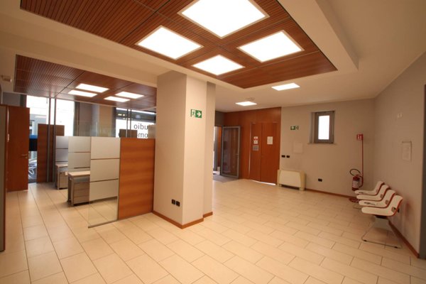locale commerciale in affitto a Cormons