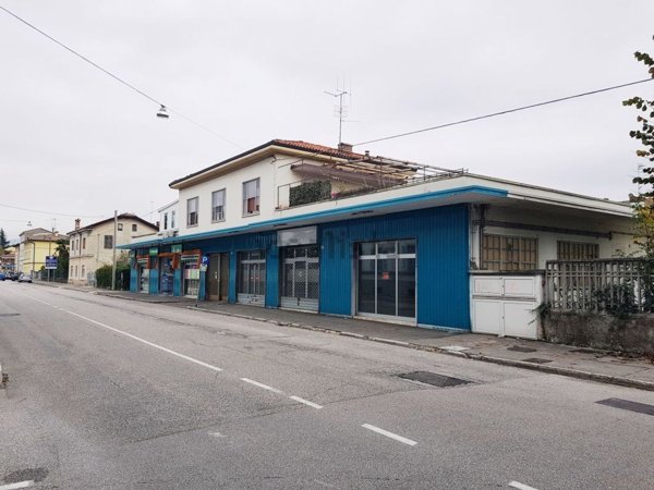 locale commerciale in affitto a Gorizia