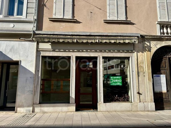 negozio in affitto a Gorizia