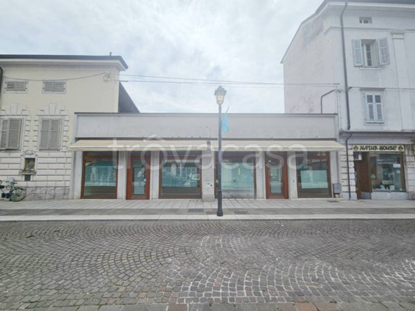 negozio in affitto a Gorizia
