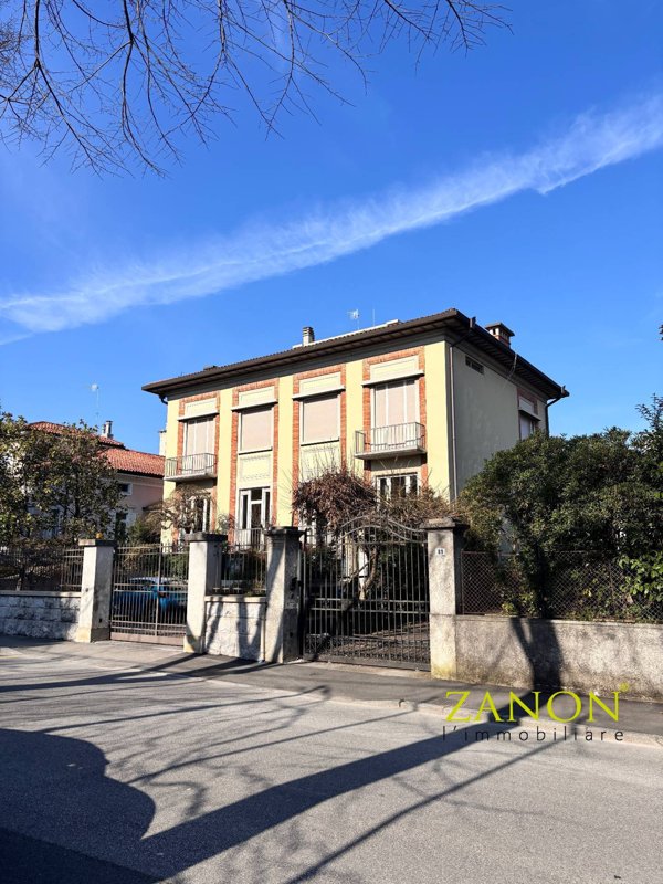 ufficio in affitto a Gorizia in zona San Rocco