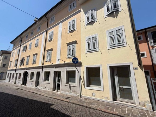 negozio in affitto a Gorizia