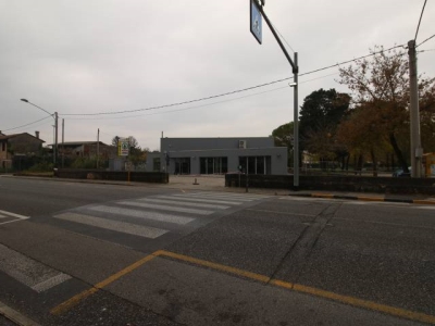 negozio in affitto a Gradisca d'Isonzo