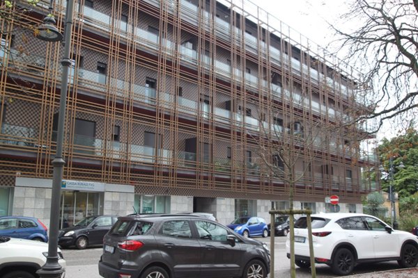 locale commerciale in affitto a Gradisca d'Isonzo