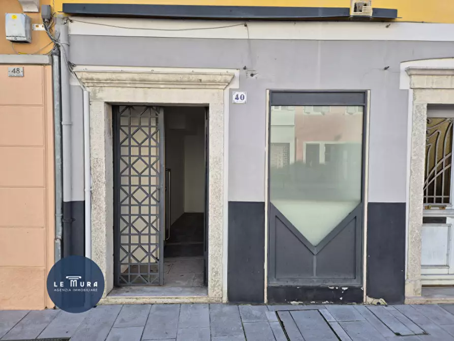 negozio in affitto a Gradisca d'Isonzo